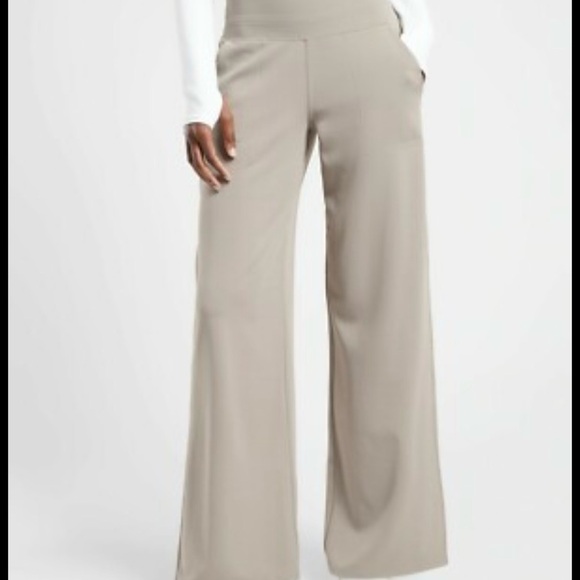 Athleta Pants - Athleta Venice Wide Leg  cream biege pants women’s large